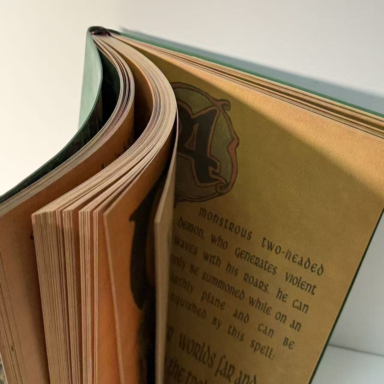 Celtic Triquetra Trinity Knot  - Journal Leather Hardcover recension och pris